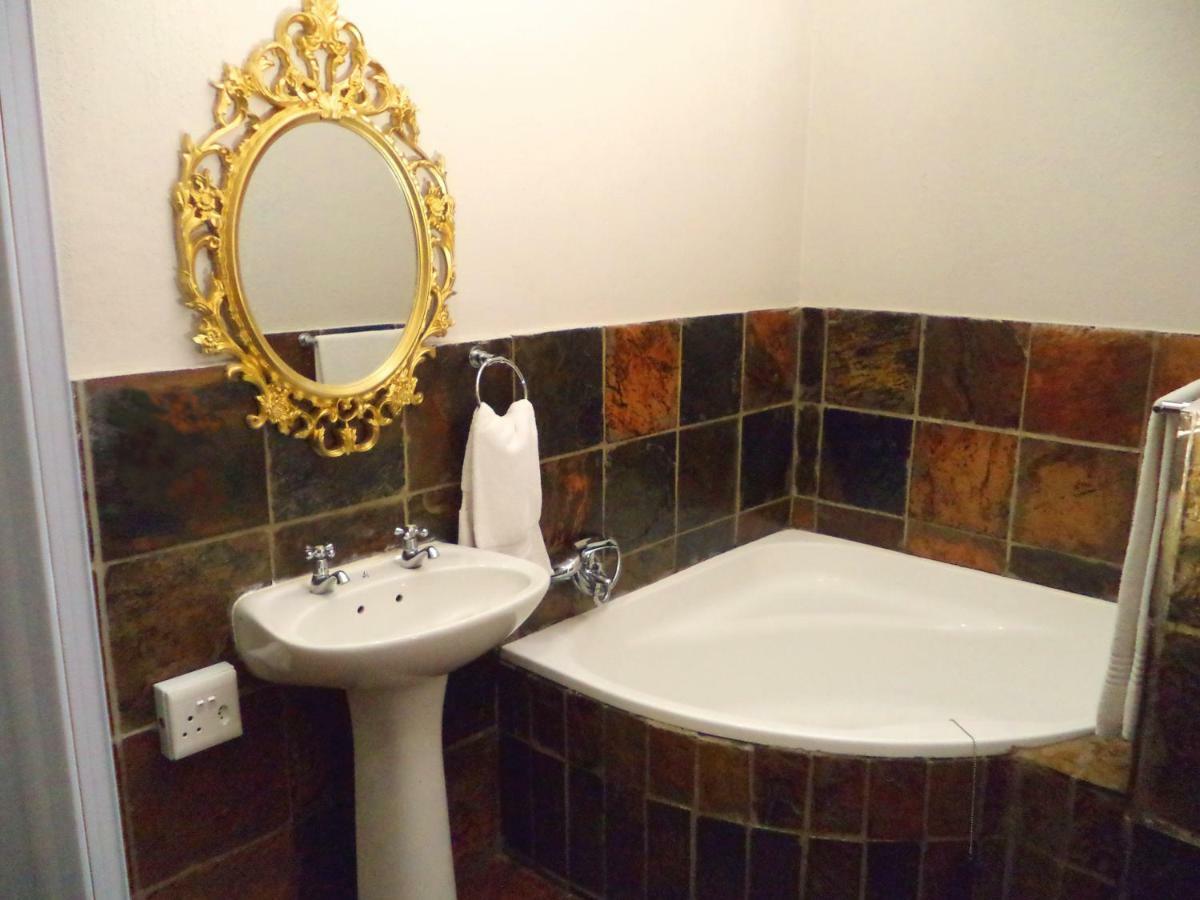 Belladona Guesthouse Mbombela Kültér fotó